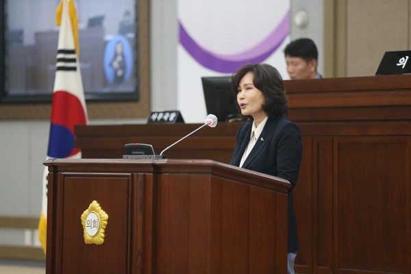 사진)수원특례시의회 김은경 의원(국민의힘, 세류1.2.3 권선1동)ⓒ경기타임스