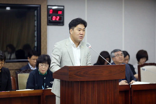 사진)수원특례시의회 이대선 의원(더불어민주당, 율천·서둔·구운·입북동)ⓒ경기타임스