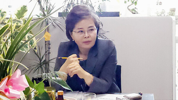 김미경 수원특례시의원(팔달구 바선거구)이 제13대 수원특례시의회 전반기 의장 출마를 선언하고 의회 운영 비전과 정책 구상을 밝히고 있다.ⓒ경기타임스