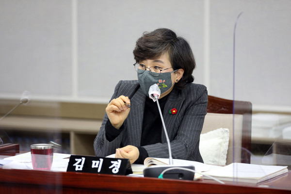 수원시의회 김미경(더불어민주당, 매교·매산·고등·화서1·화서2동) 의원ⓒ경기타임스