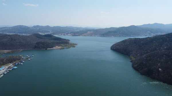 용인특례시가 이동저수지와 송전천 산책로를 연결한 초대형 호수공원을 조성한다.ⓒ경기타임스